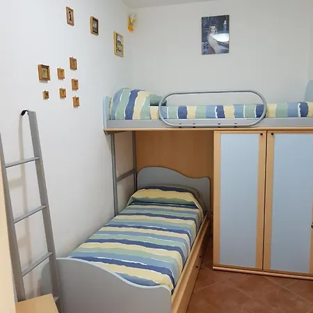 Casa Vacanze Gabry 아파트 산비토로카포